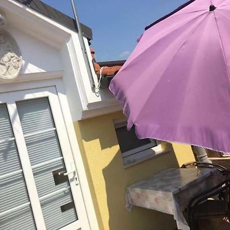 Apartmani Djura Selce Buitenkant foto